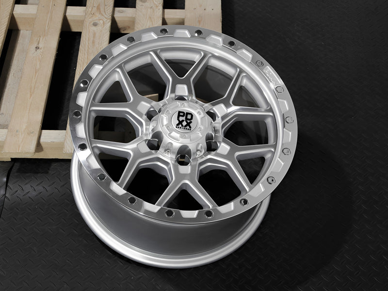 Load image into Gallery viewer, ROCK 17" - Silver W/ Machined Ring
