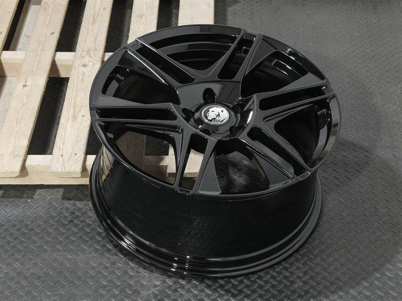 Load image into Gallery viewer, BLADE8 20" - Gloss Black
