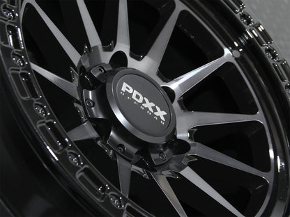 SANDO 17" - Jet Black