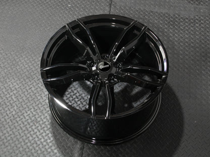 F1 20" - Gloss Black