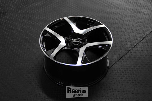 VF2 20" - Gloss Black Machined Face