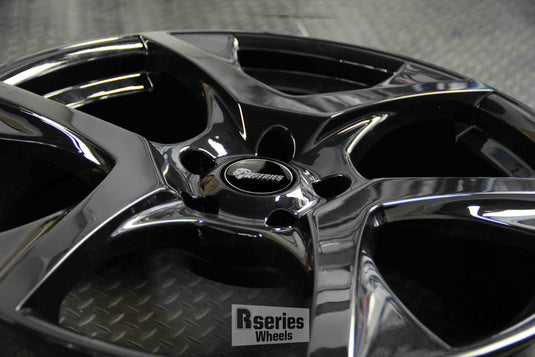 VF2 20" - Gloss Black