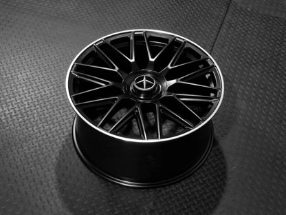 MC173 SF 20" - Satin Black Machined Lip