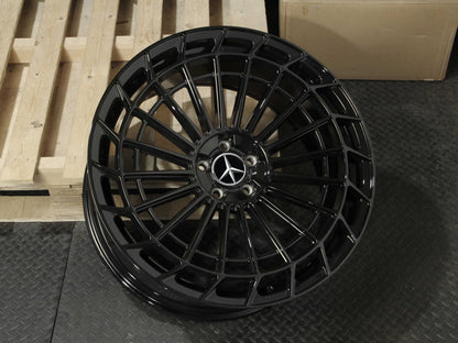 MC877 SF 20" - Gloss Black