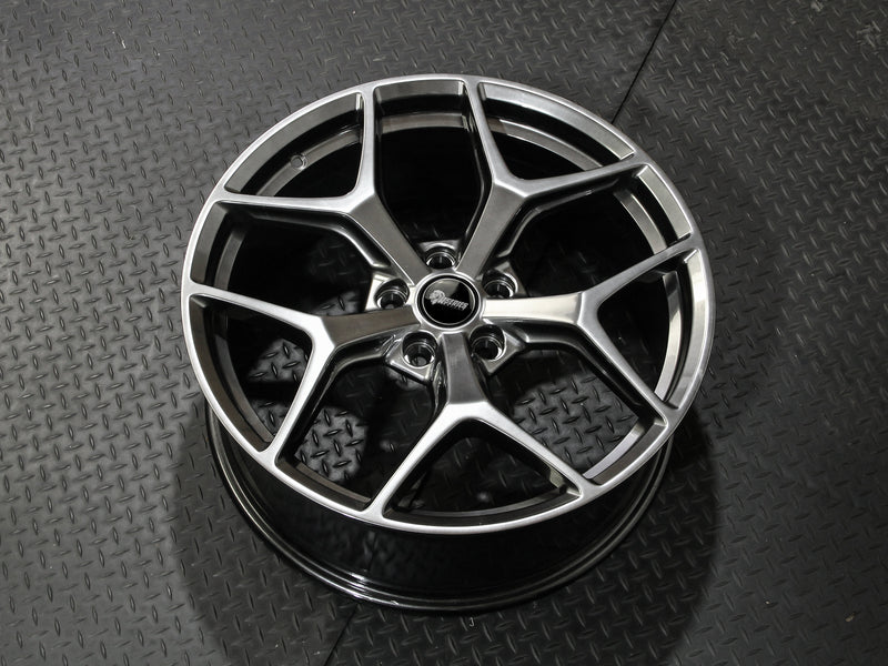 Load image into Gallery viewer, GTS 22&quot; - Hyper Black
