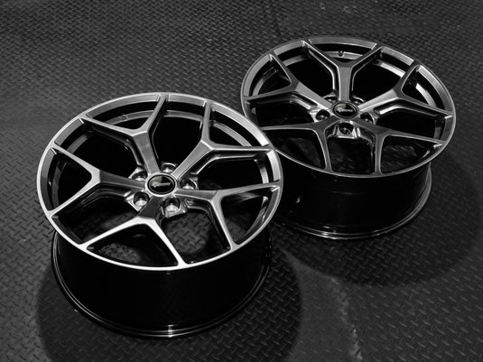 GTS 22" - Hyper Black