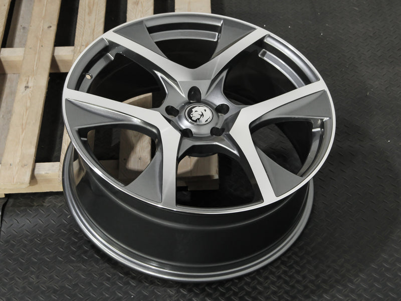 Load image into Gallery viewer, VF2 22&quot; - Gunmetal Machined Face
